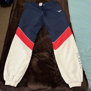 Reebok Classic Windbreakers Small